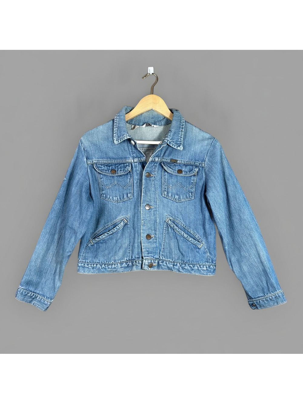 Vintage 80s Wrangler Denim Trucker Jacket Light Wash Western Made in USA Large